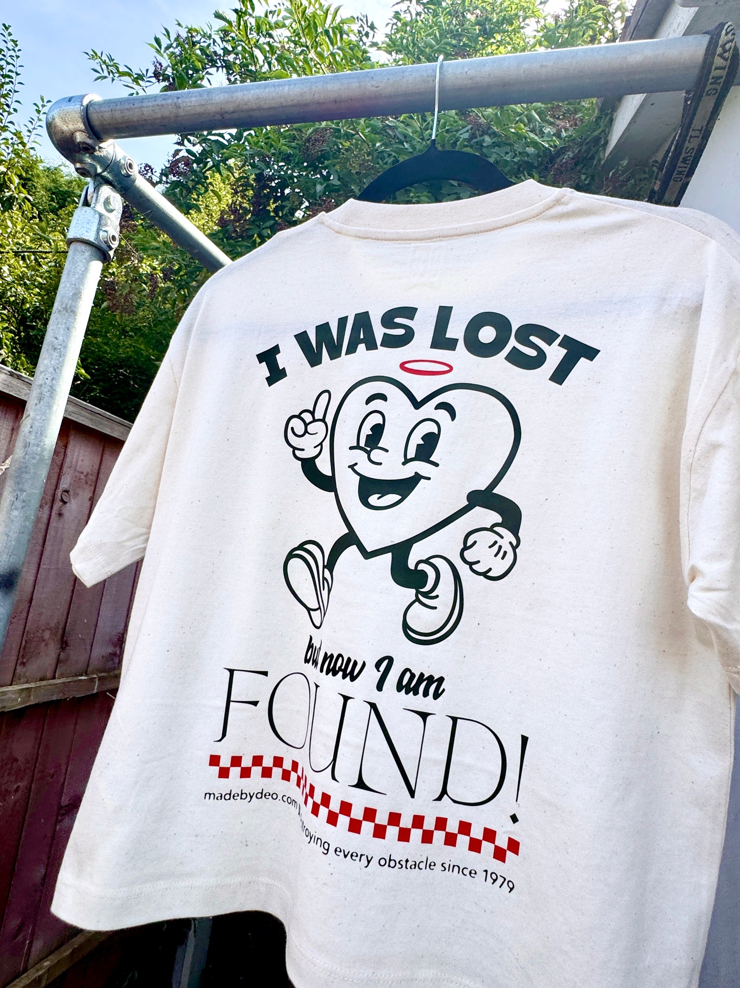 DEO FOUND Retro Women’s Tee