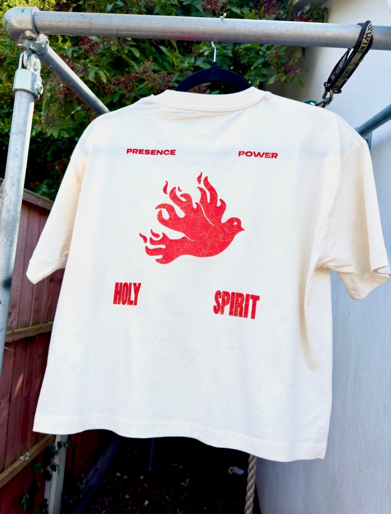 DEO HOLY SPIRIT Tee